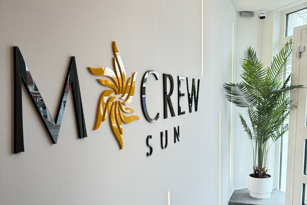 Bild 3 von M-Crew Sun